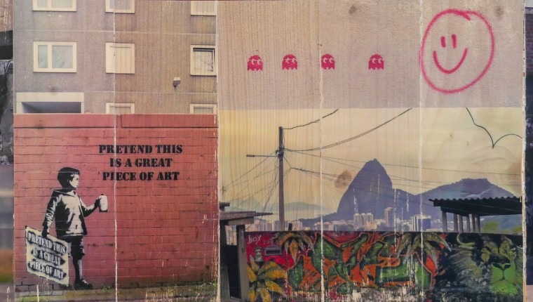 pretend this is great art, public walls and in-between spaces, installation, Luci Westphal, street art, Rio, Brazil, Hamburg, Germany, wood transfer